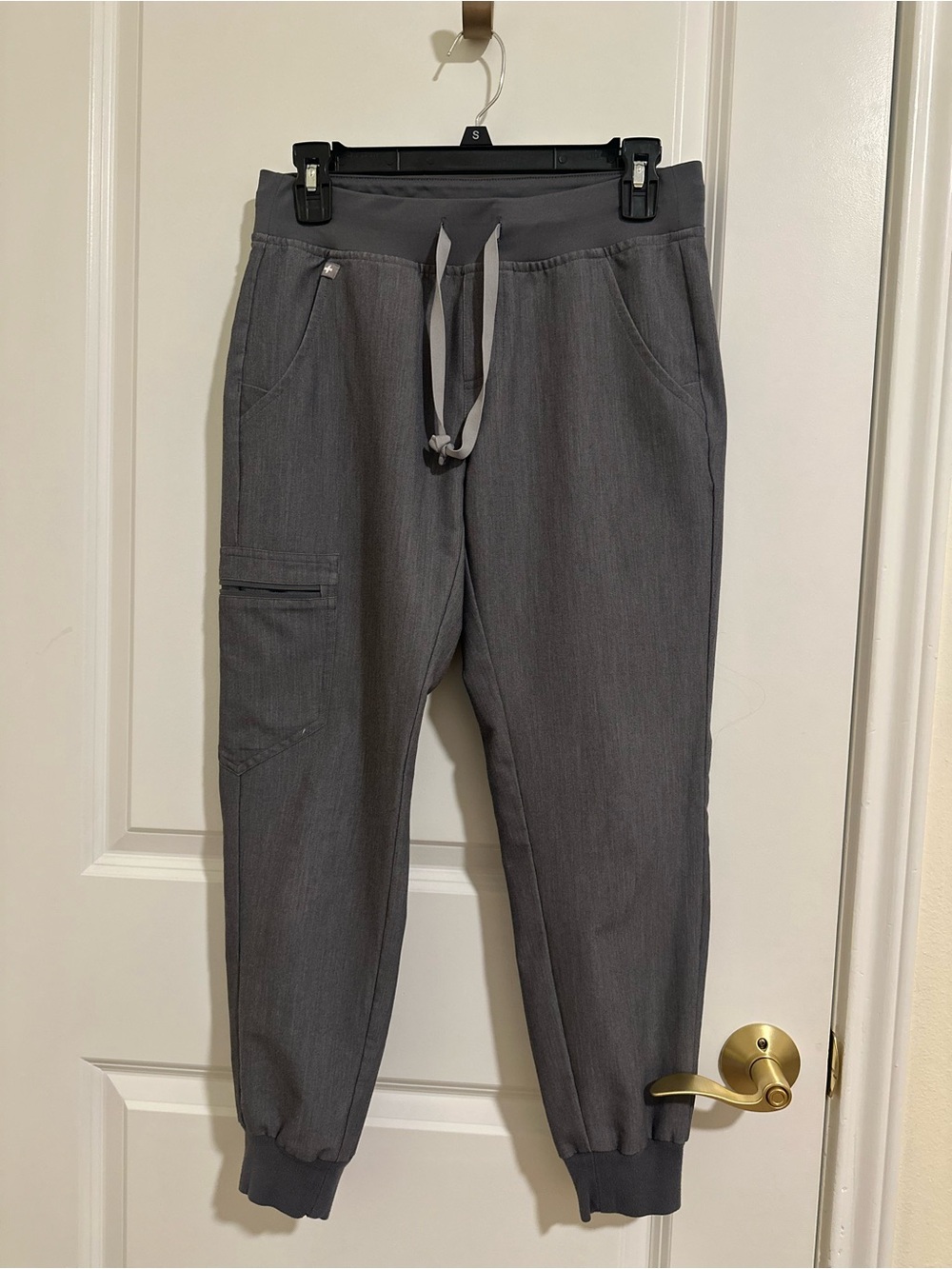 Figs Women's Charcoal Gray Drawstring Joggers